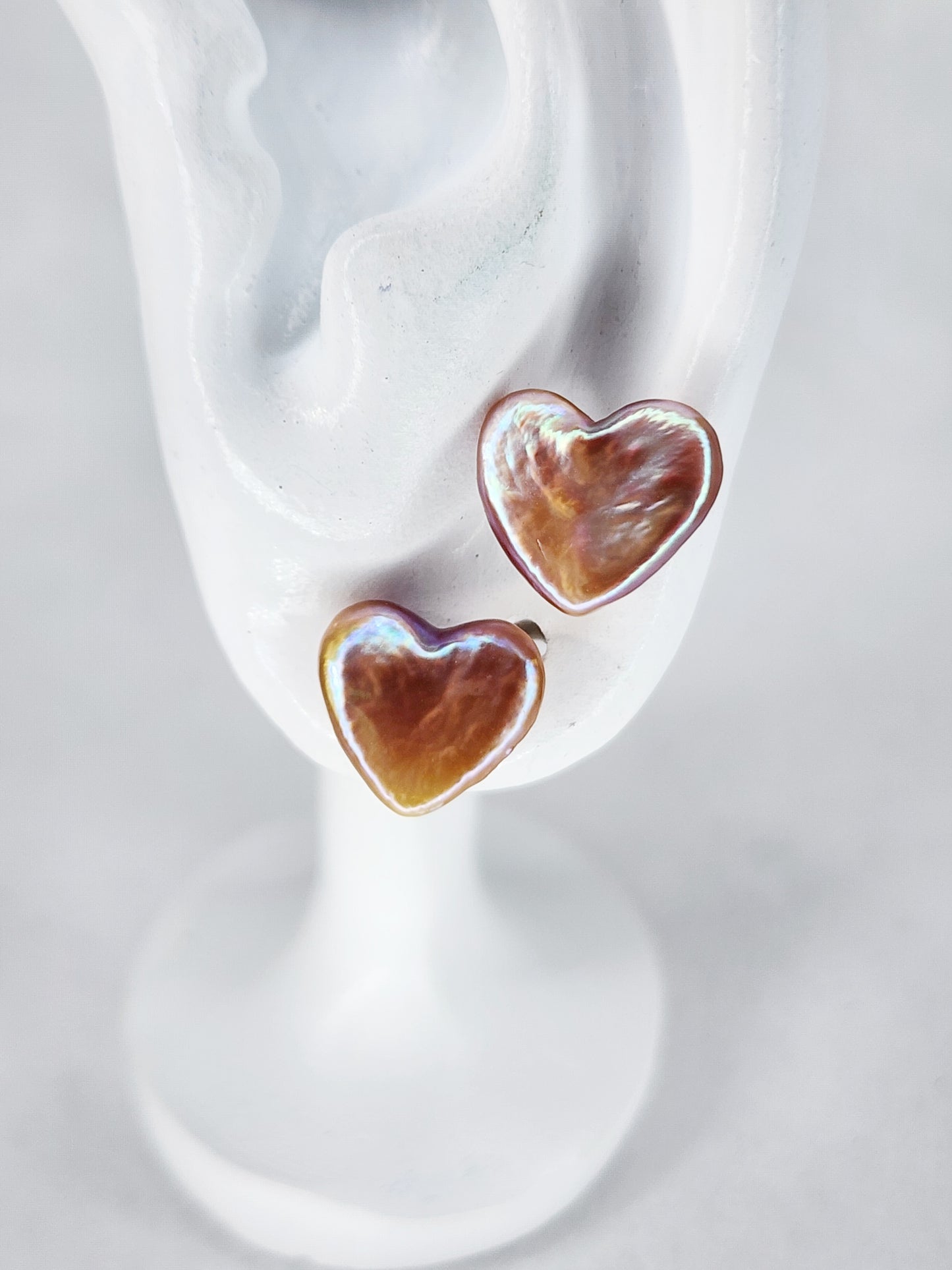 Heart Studs (Golden Pink)