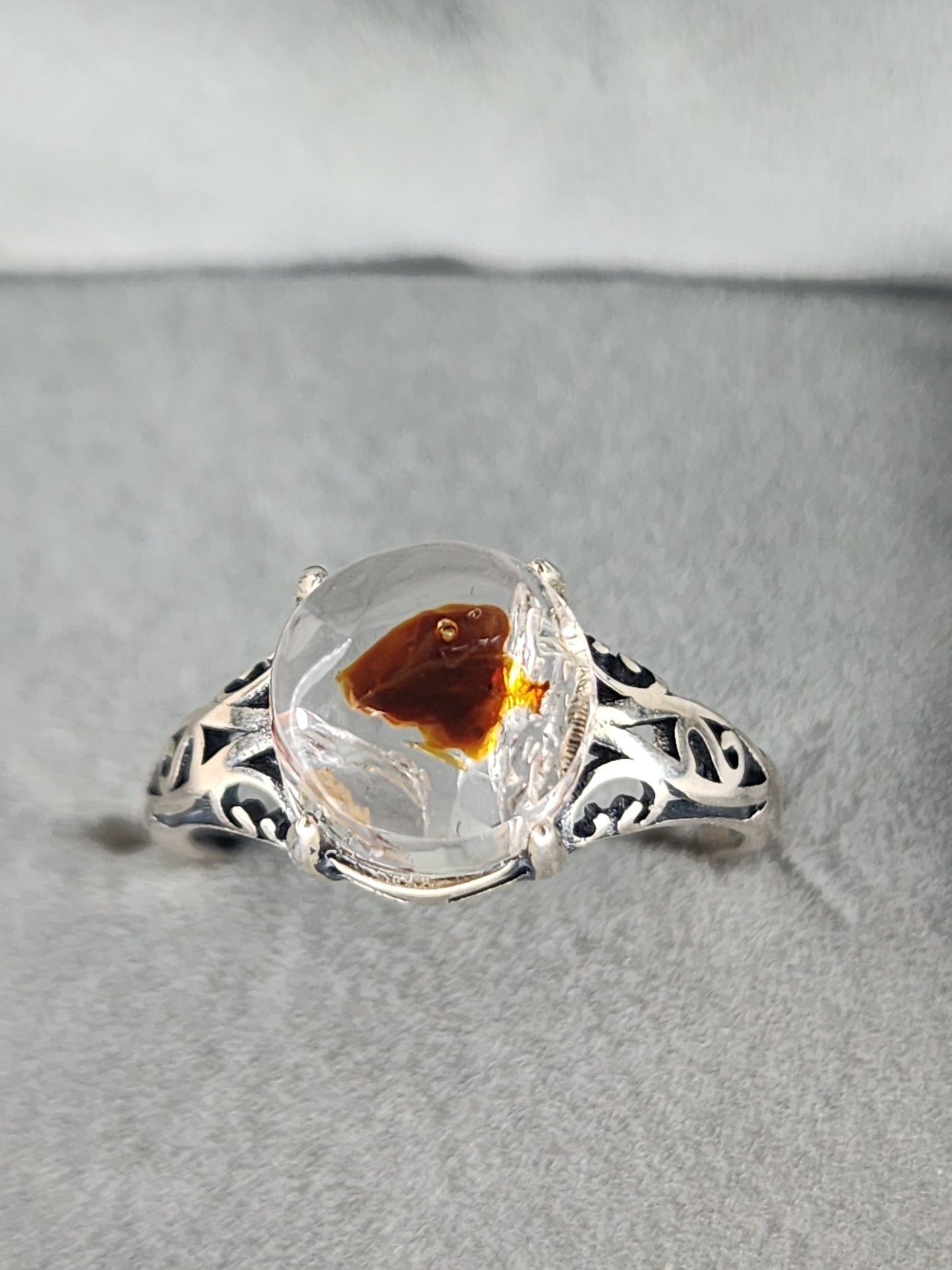 Petroleum Quartz Ring (Enhydro)