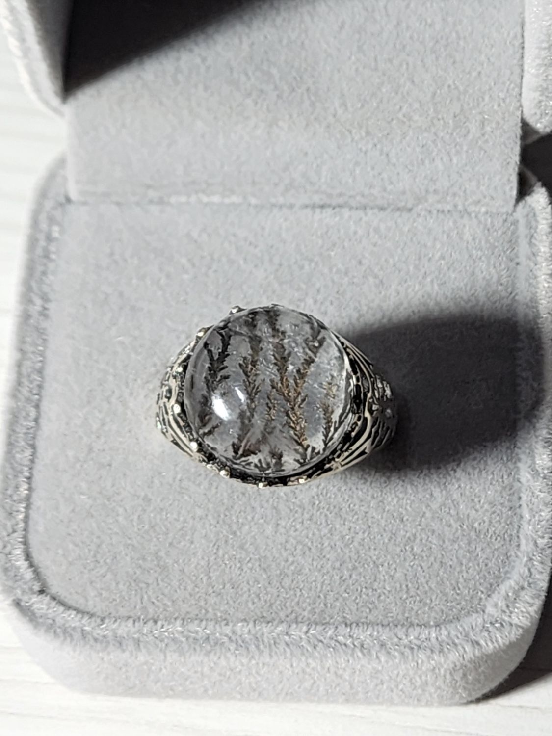 Dendritic Quartz Ring