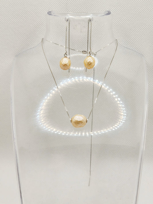 Pineapple pearls
